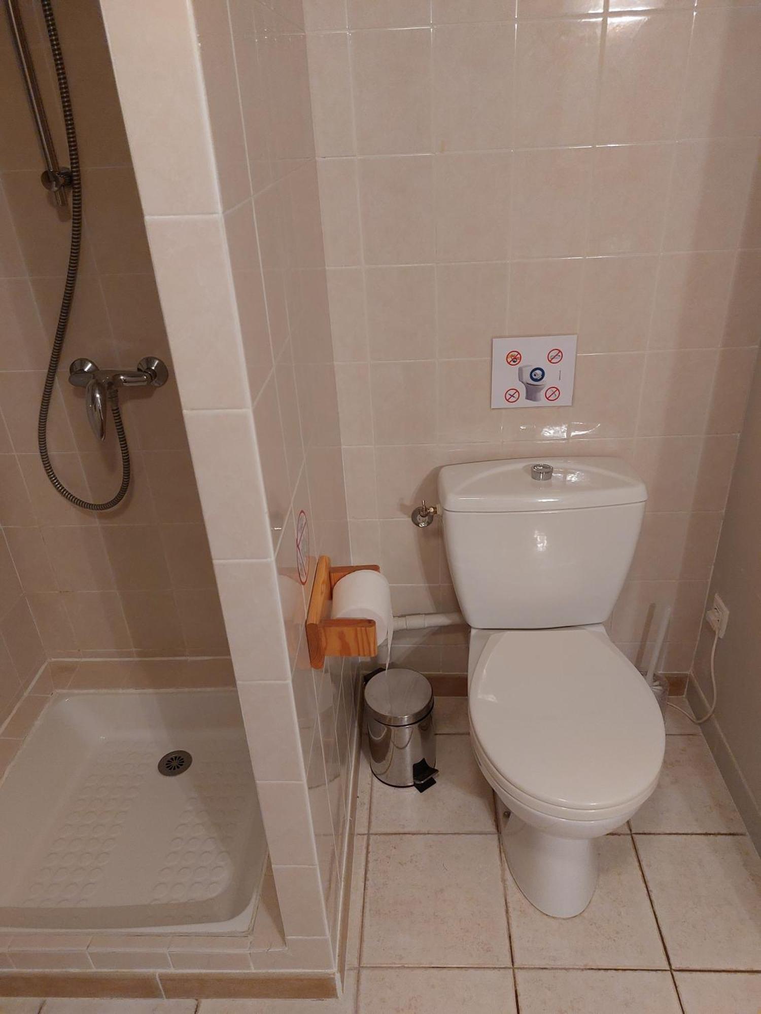 Mas Fontclaire - Sommieres Apartment Ngoại thất bức ảnh