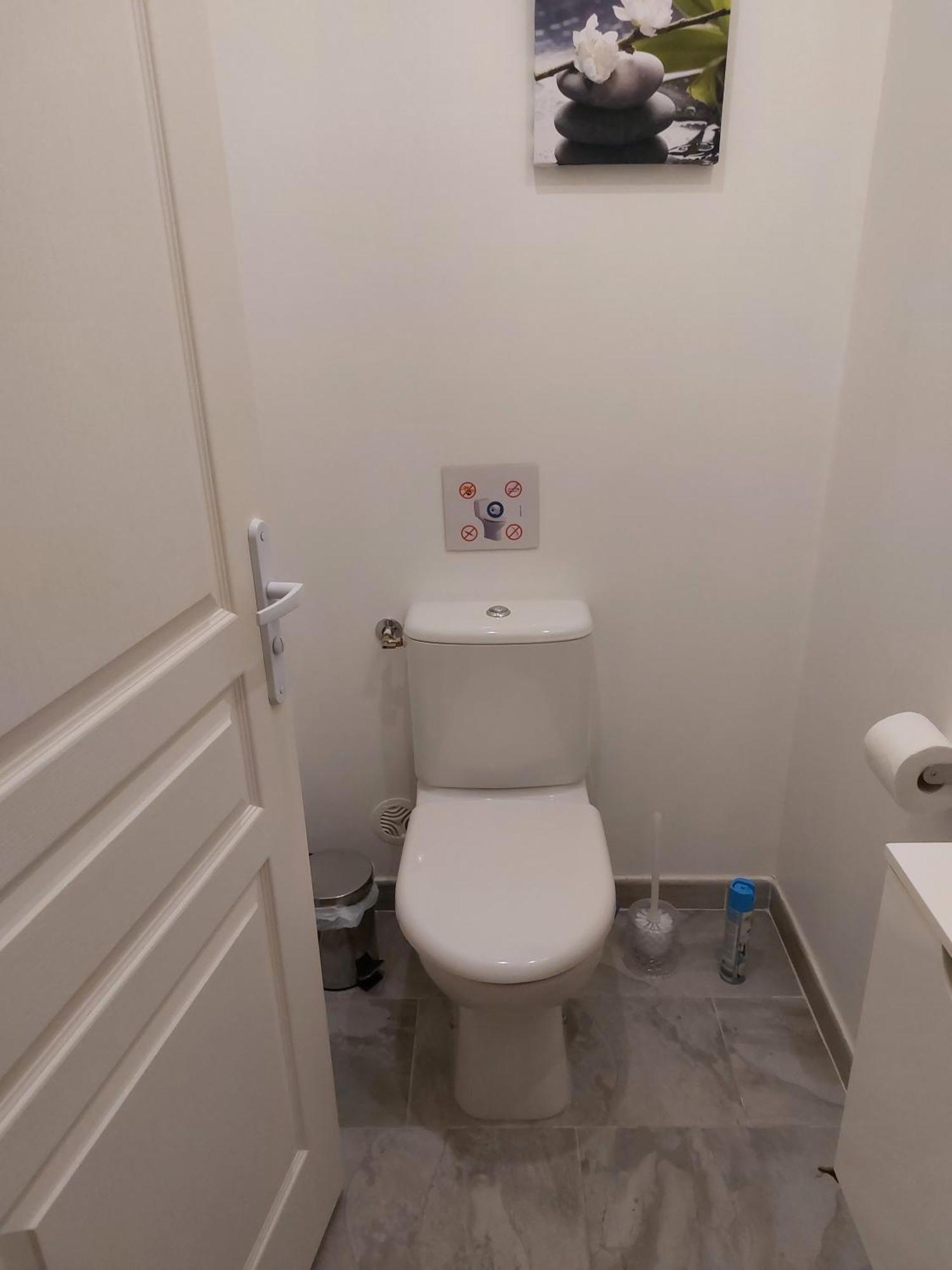 Mas Fontclaire - Sommieres Apartment Ngoại thất bức ảnh